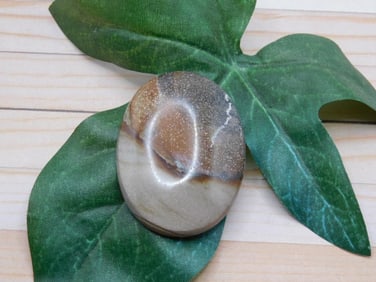 POLYCHROME JASPER CABOCHON ROCK STONE LAPIDARY SPECIMEN