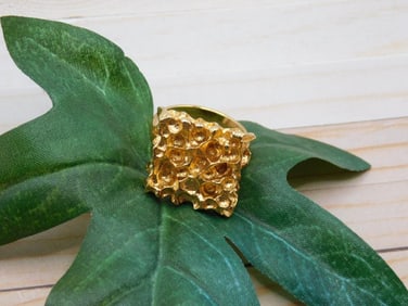 RING ROCK STONE LAPIDARY SPECIMEN