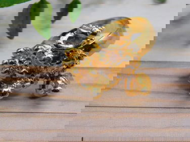 GOLD CLUSTER RING ROCK STONE LAPIDARY SPECIMEN