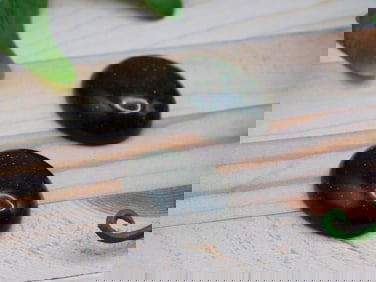 GREEN GOLDSTONE CABOCHON ROCK STONE LAPIDARY SPECIMEN