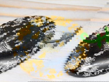 GOLD FLECKED COWBOY CABOCHON ROCK STONE LAPIDARY SPECIMEN