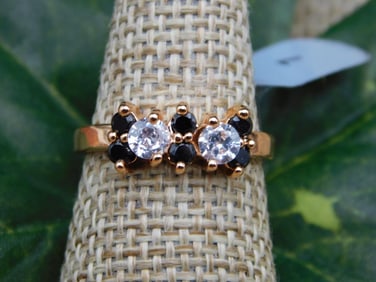 STONE RING ROCK STONE LAPIDARY SPECIMEN