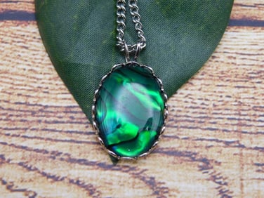 GENUINE STONE PENDANT ON CHAIN NECKLACE ROCK STONE LAPIDARY SPECIMEN