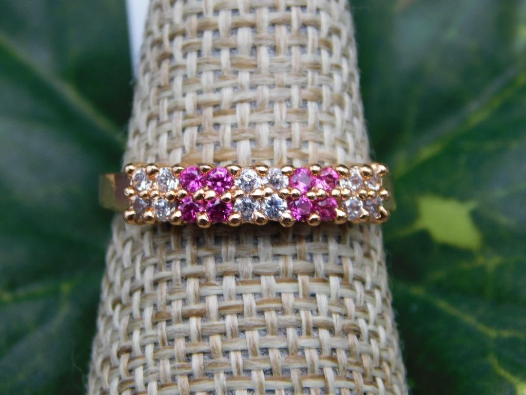 STONE RING ROCK STONE LAPIDARY SPECIMEN: STONE RING ROCK STONE LAPIDARY SPECIMEN