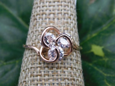 STONE RING ROCK STONE LAPIDARY SPECIMEN