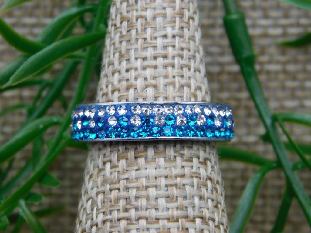 RING ROCK STONE LAPIDARY SPECIMEN (1 of 2)