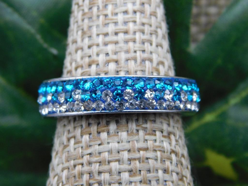 RING ROCK STONE LAPIDARY SPECIMEN (1 of 2)