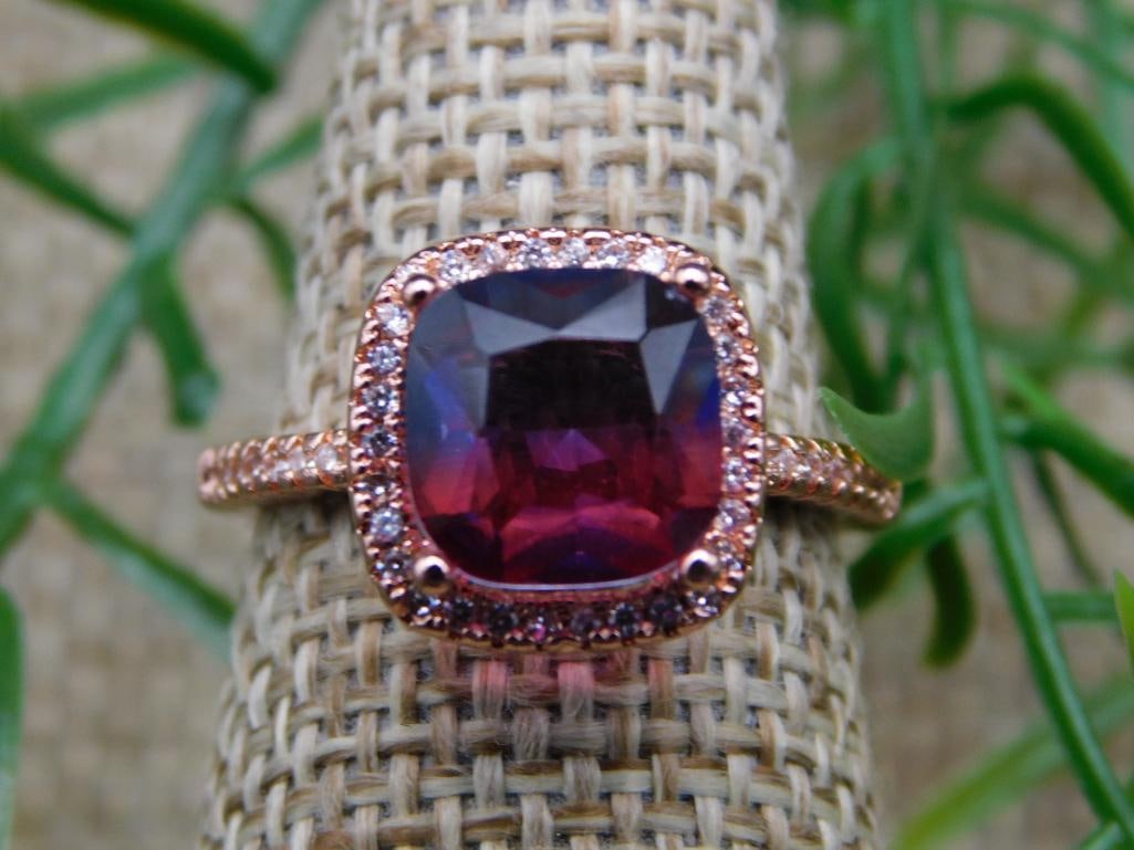 RING ROCK STONE LAPIDARY SPECIMEN: RING ROCK STONE LAPIDARY SPECIMEN