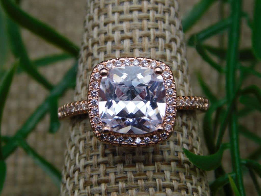 RING ROCK STONE LAPIDARY SPECIMEN (1 of 2)