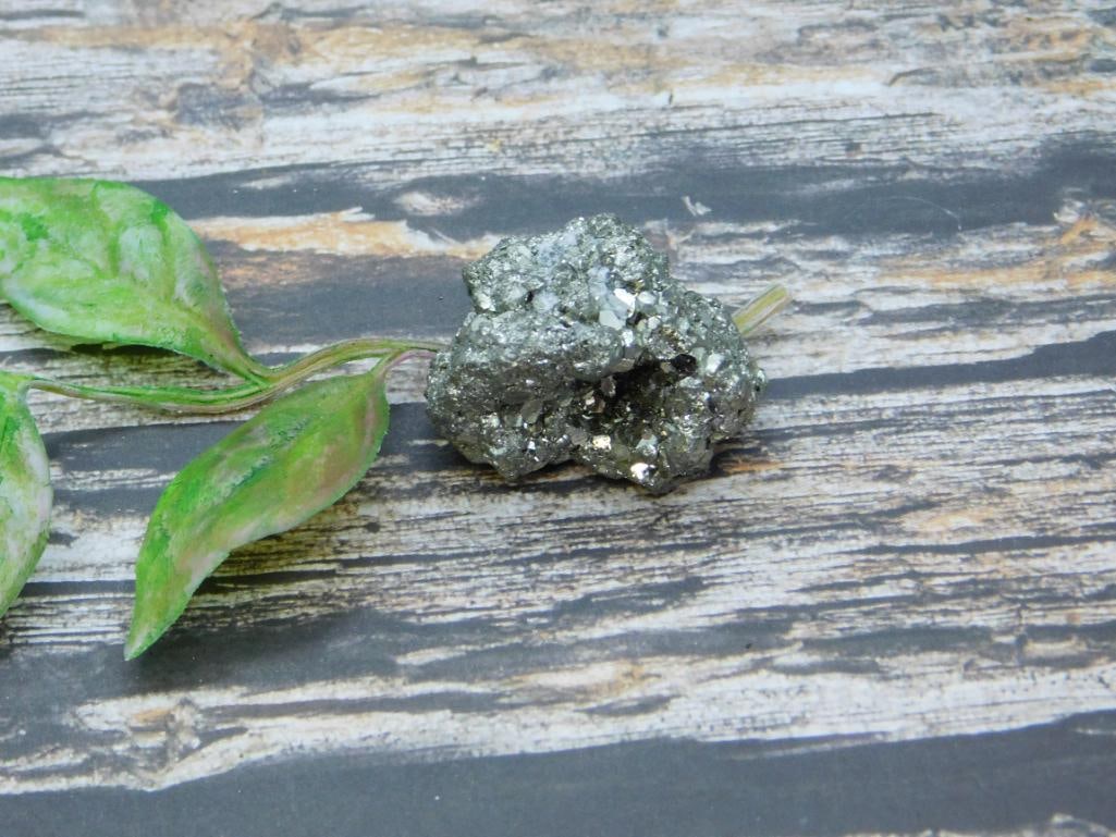 PYRITE ROCK STONE LAPIDARY SPECIMEN: PYRITE ROCK STONE LAPIDARY SPECIMEN