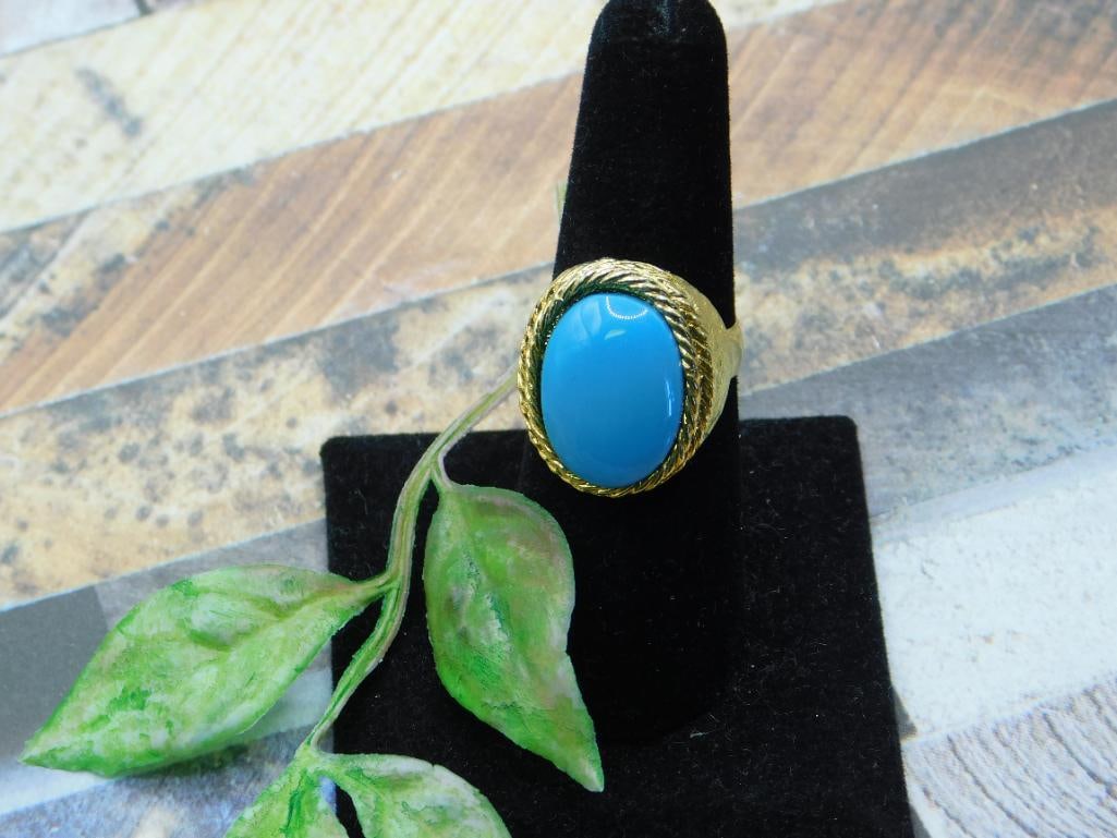 RING ROCK STONE LAPIDARY SPECIMEN: RING ROCK STONE LAPIDARY SPECIMEN