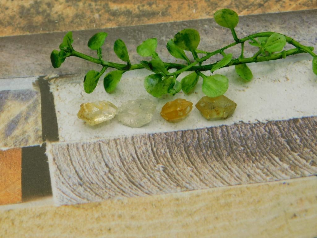 HERKIMER DIAMOND ROCK STONE LAPIDARY SPECIMEN: HERKIMER DIAMOND ROCK STONE LAPIDARY SPECIMEN