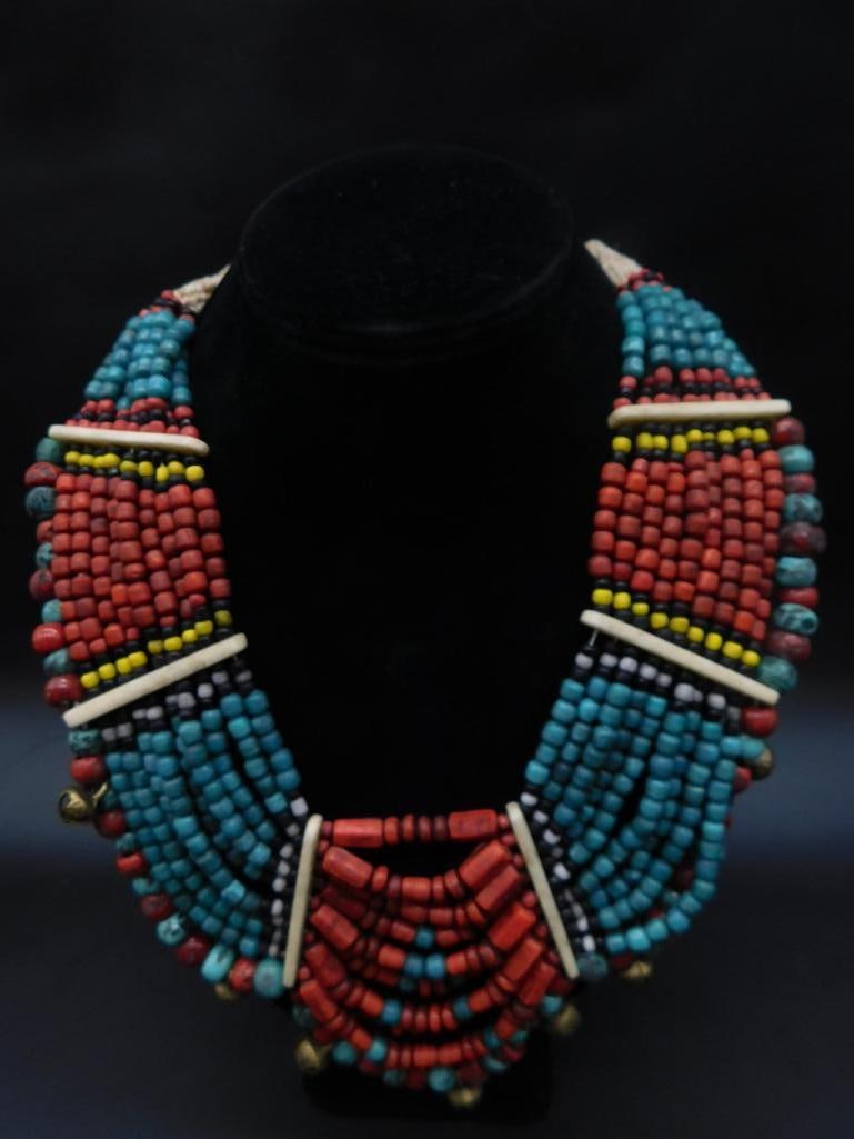 MULTICOLORED TRADITIONAL AFRICAN TRADE BEAD NECKLACE (1 of 3)