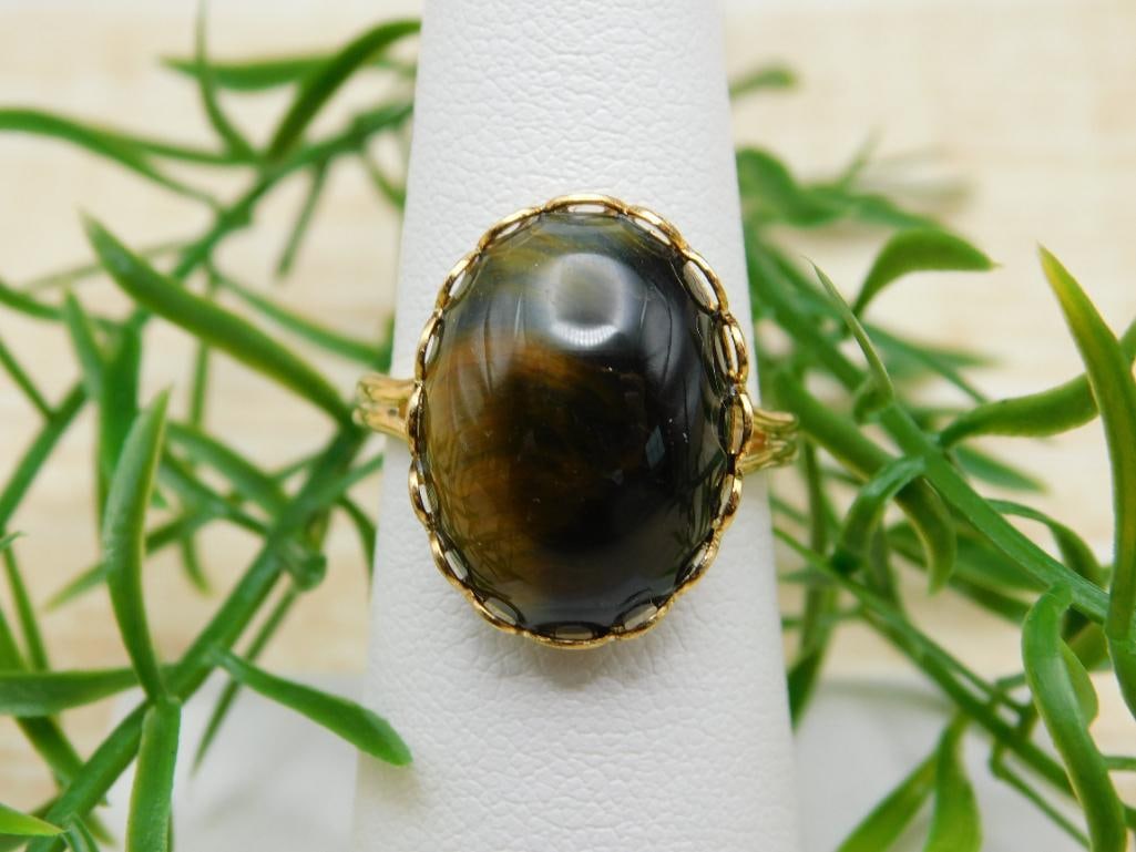 TIGERS EYE RING ROCK STONE LAPIDARY SPECIMEN: TIGERS EYE RING ROCK STONE LAPIDARY SPECIMEN