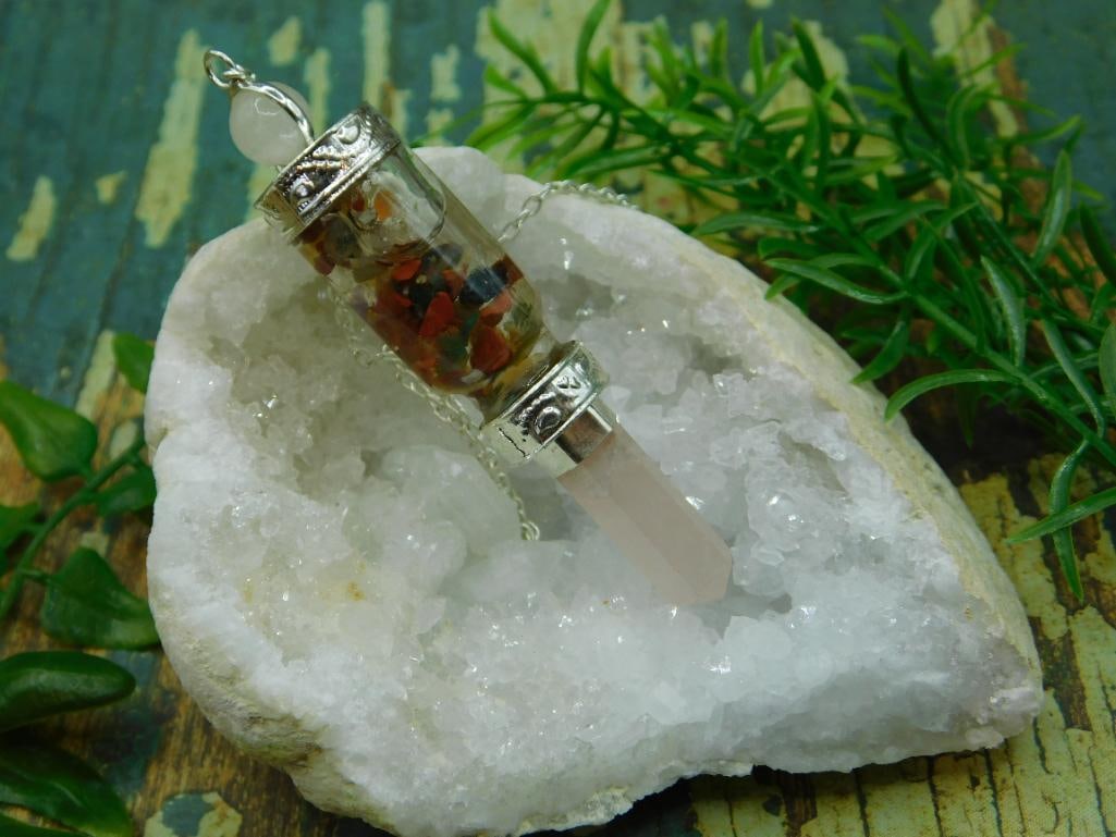 MIXED STONE PENDULUM ROCK STONE LAPIDARY SPECIMEN: MIXED STONE PENDULUM ROCK STONE LAPIDARY SPECIMEN