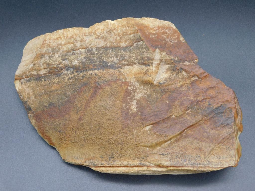 2 POUND ROCK STONE LAPIDARY SPECIMEN (1 of 2)