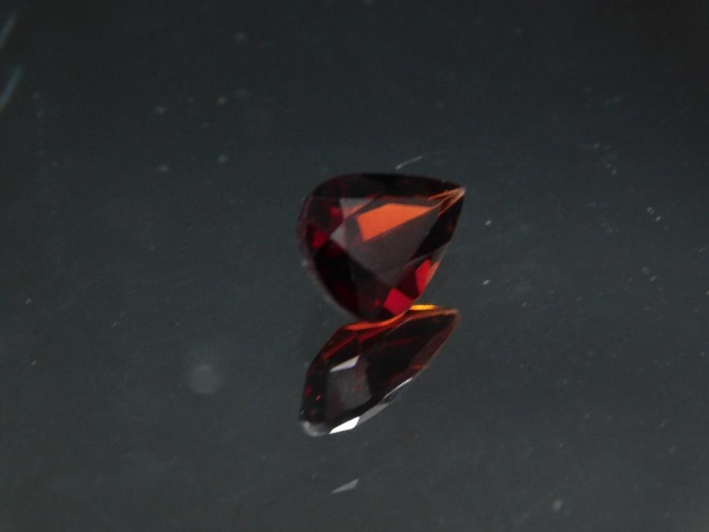 GARNET GEMSTONE ROCK STONE LAPIDARY SPECIMEN (1 of 3)