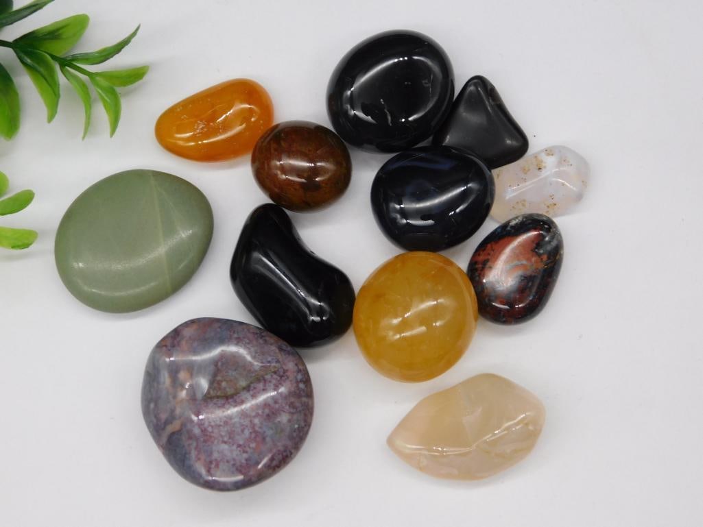 MIXED LOT ROCK STONE LAPIDARY SPECIMEN (1 of 2)