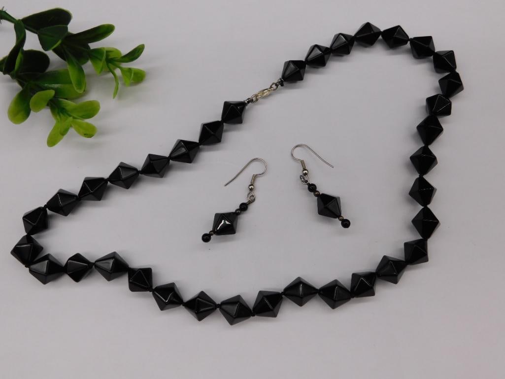 BEADED NECKLACE AND EARRINGS ROCK STONE LAPIDARY SPECIMEN (1 of 2)