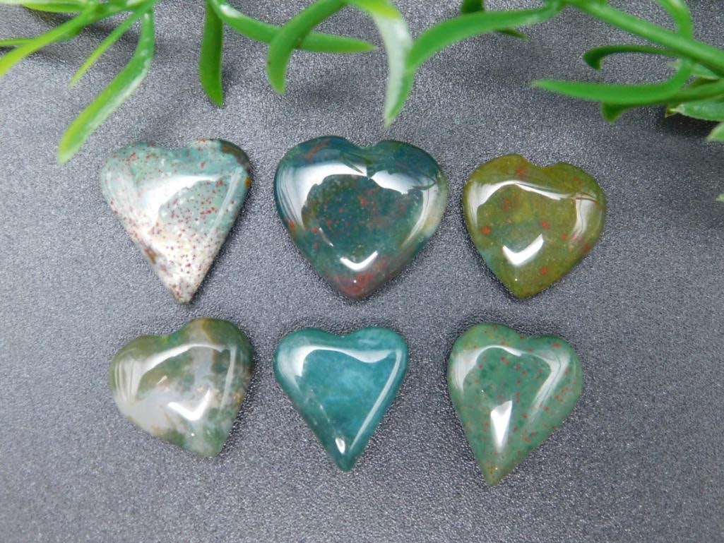 MIXED STONE HEART LOT ROCK STONE LAPIDARY SPECIMEN (1 of 2)