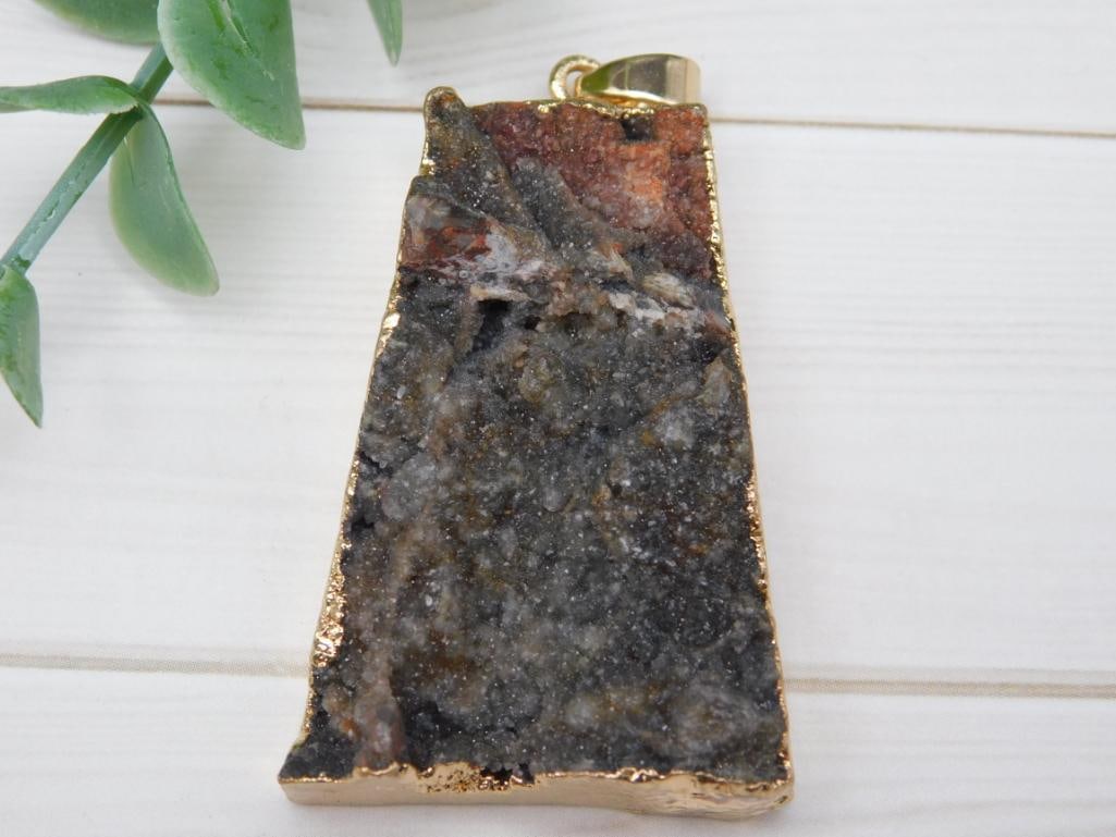 DRUZY QUARTZ PENDANT ROCK STONE LAPIDARY SPECIMEN (1 of 2)