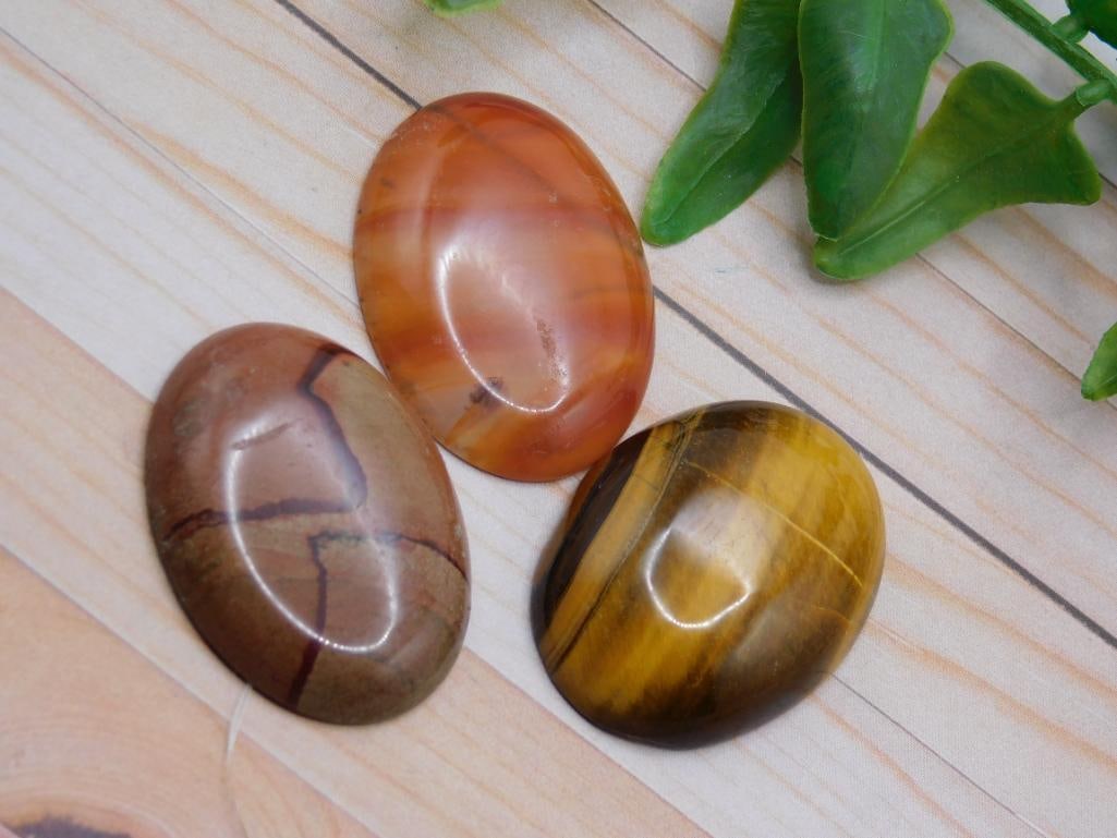 CABOCHONS ROCK STONE LAPIDARY SPECIMEN (1 of 2)