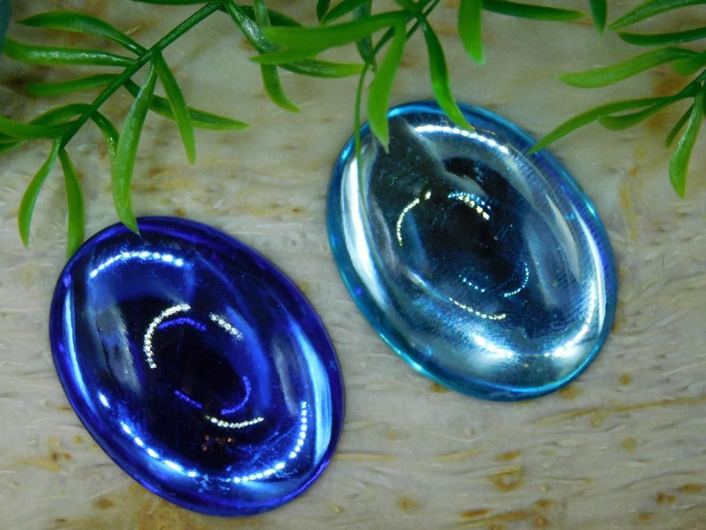 CABOCHONS ROCK STONE LAPIDARY SPECIMEN: CABOCHONS ROCK STONE LAPIDARY SPECIMEN