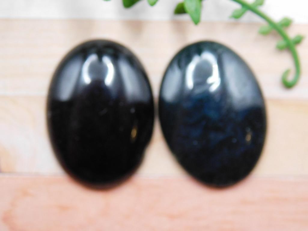 OBSIDIAN CABOCHONS ROCK STONE LAPIDARY SPECIMEN: OBSIDIAN CABOCHONS ROCK STONE LAPIDARY SPECIMEN