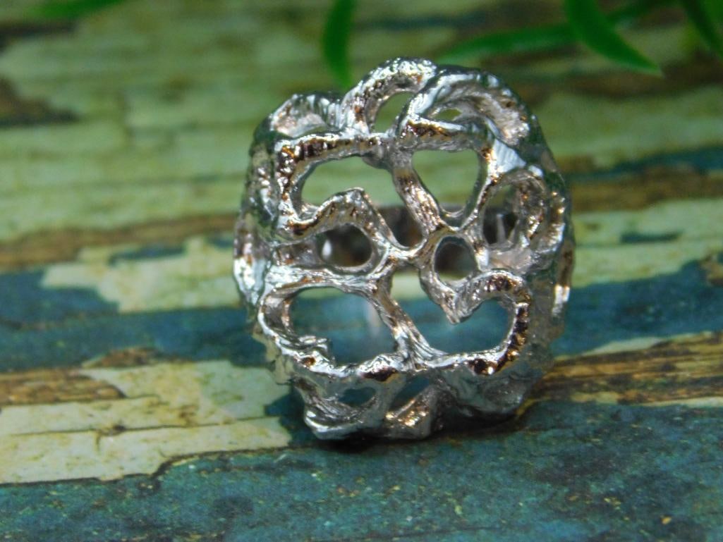 SILVER CLUSTER RING ROCK STONE LAPIDARY SPECIMEN: SILVER CLUSTER RING ROCK STONE LAPIDARY SPECIMEN