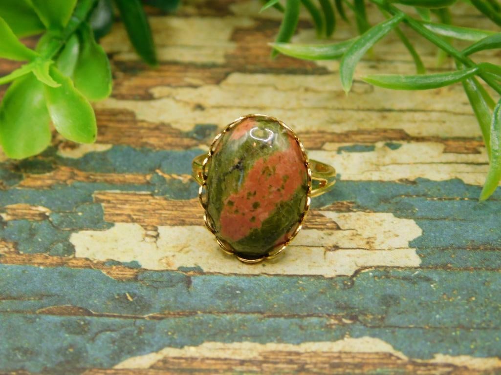 UNAKITE RING ROCK STONE LAPIDARY SPECIMEN: UNAKITE RING ROCK STONE LAPIDARY SPECIMEN