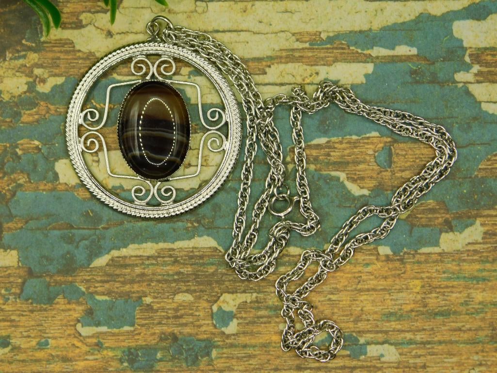 BANDED AGATE PENDANT NECKLACE ROCK STONE LAPIDARY SPECIMEN (1 of 3)