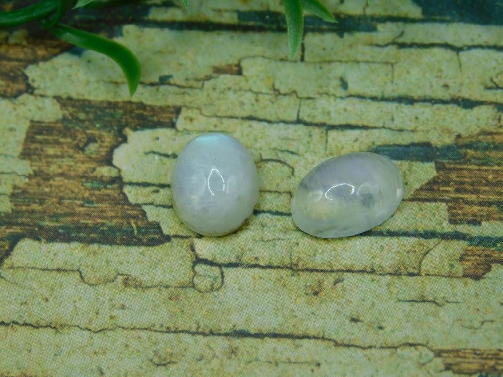 RAINBOW MOONSTONE CABOCHONS ROCK STONE LAPIDARY SPECIMEN: RAINBOW MOONSTONE CABOCHONS ROCK STONE LAPIDARY SPECIMEN