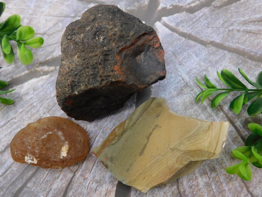 MIXED LOT ROCK STONE LAPIDARY SPECIMEN (1 of 2)