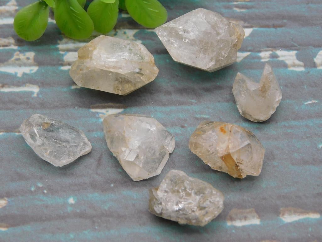 HERKIMER DIAMOND ROCK STONE LAPIDARY SPECIMEN: HERKIMER DIAMOND ROCK STONE LAPIDARY SPECIMEN