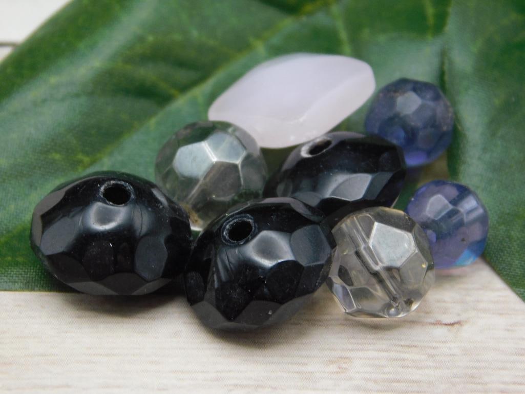 MIXED BEADS (1 of 2)