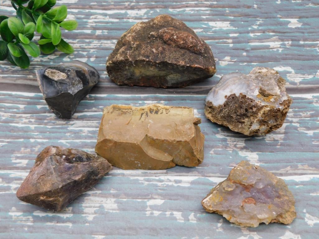 MIXED ROUGH LOT ROCK STONE LAPIDARY SPECIMEN: MIXED ROUGH LOT ROCK STONE LAPIDARY SPECIMEN