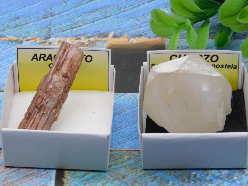 MIXED ROUGH LOT ROCK STONE LAPIDARY SPECIMEN: MIXED ROUGH LOT ROCK STONE LAPIDARY SPECIMEN