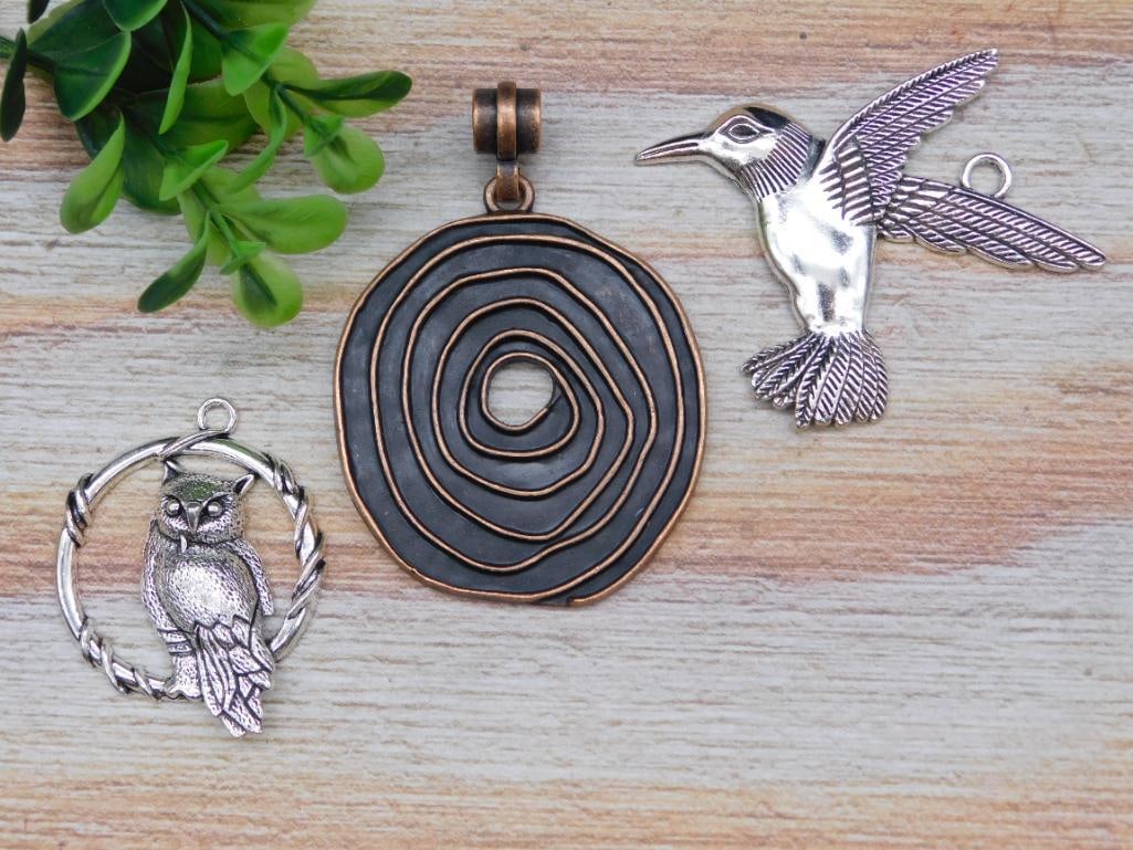 MIXED PENDANTS: MIXED PENDANTS