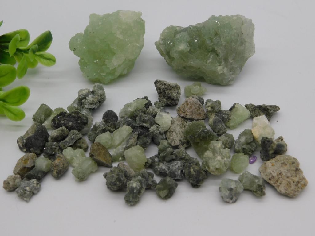 PHRENITE ROCK STONE LAPIDARY SPECIMEN: PHRENITE ROCK STONE LAPIDARY SPECIMEN