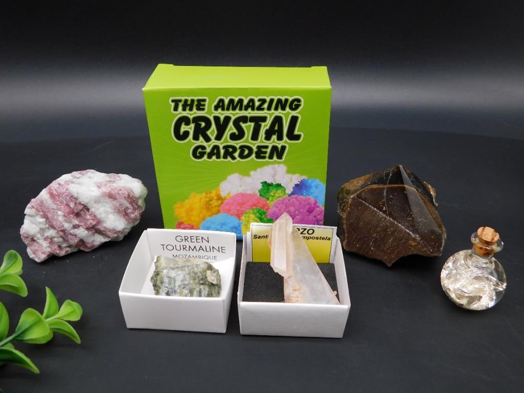 MIXED LOT ROCK STONE LAPIDARY SPECIMEN: MIXED LOT ROCK STONE LAPIDARY SPECIMEN