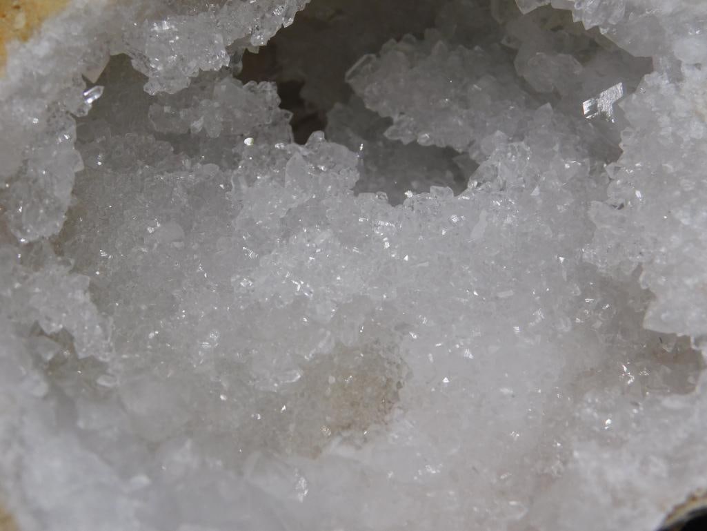 GEODE ROCK STONE LAPIDARY SPECIMEN - 2