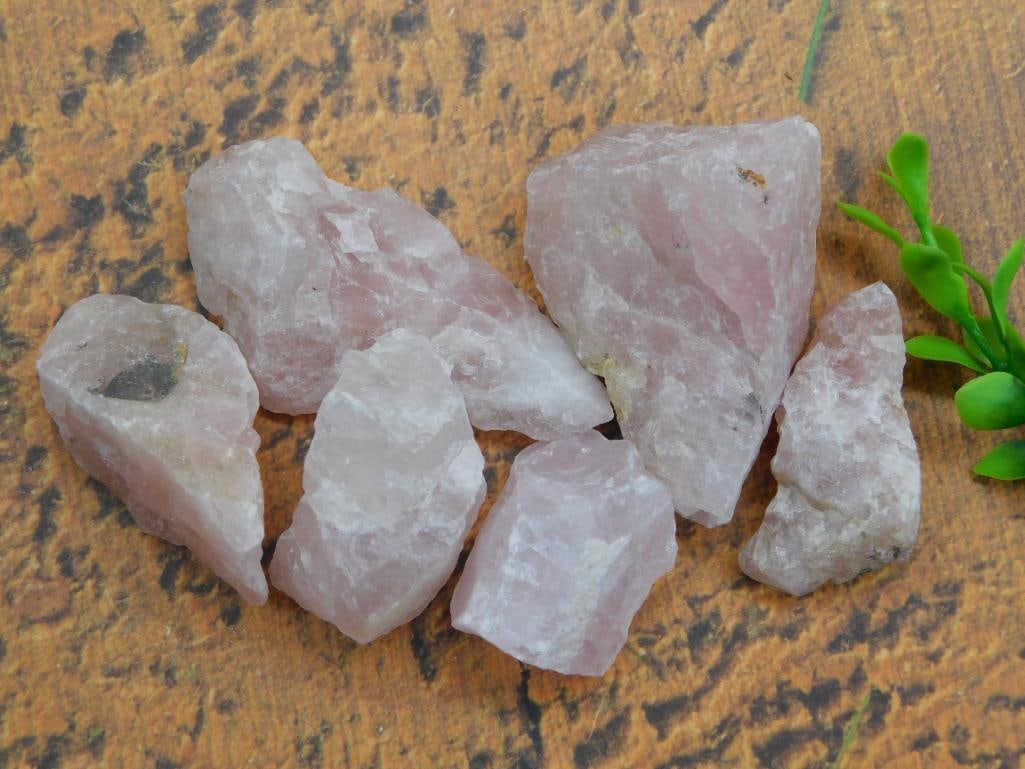 ROSE QUARTZ ROCK STONE LAPIDARY SPECIMEN (1 of 2)