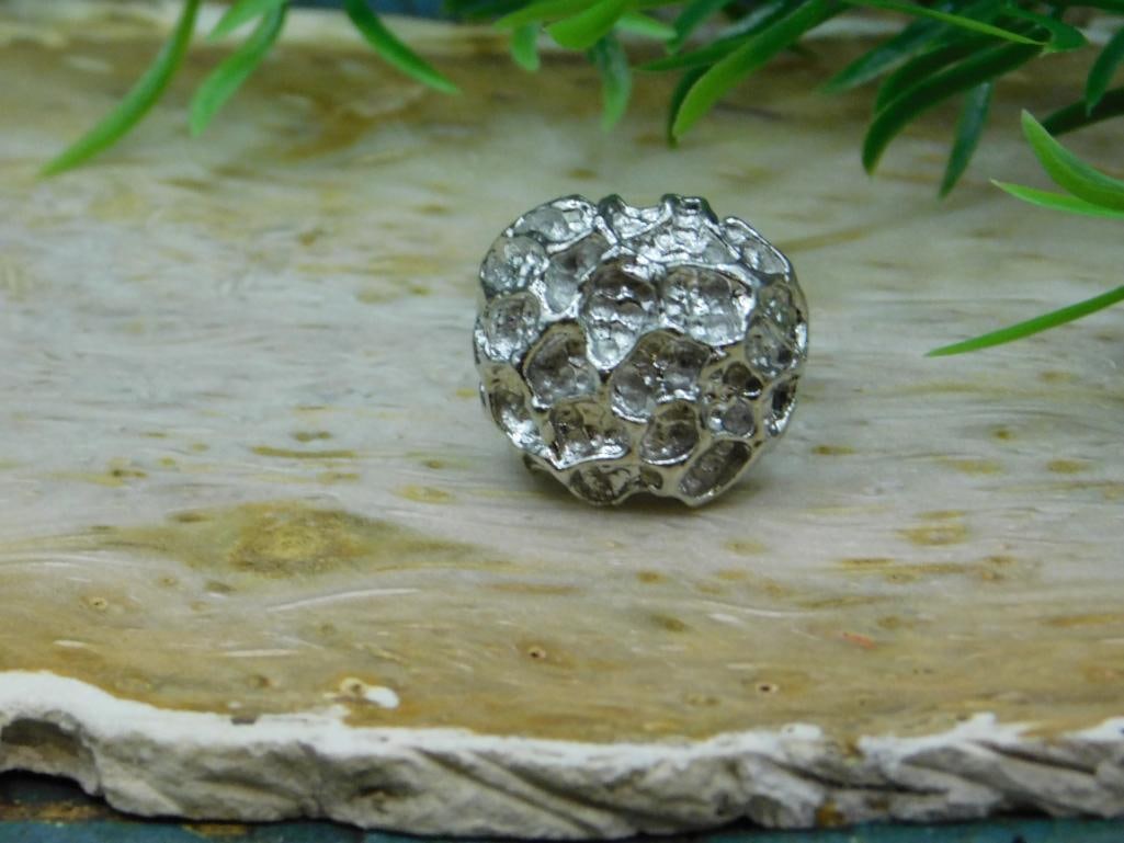 SILVER CLUSTER RING ROCK STONE LAPIDARY SPECIMEN: SILVER CLUSTER RING ROCK STONE LAPIDARY SPECIMEN