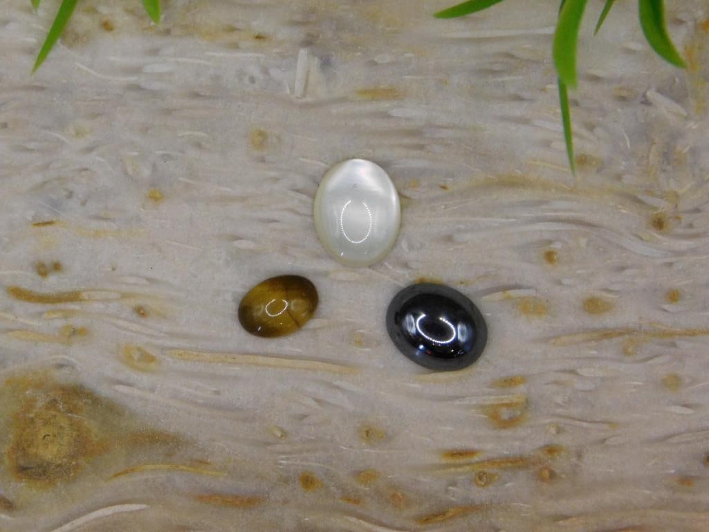 MIXED CABOCHON LOT ROCK STONE LAPIDARY SPECIMEN: MIXED CABOCHON LOT ROCK STONE LAPIDARY SPECIMEN