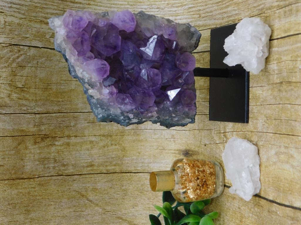 MIXED LOT ROCK STONE LAPIDARY SPECIMEN: MIXED LOT ROCK STONE LAPIDARY SPECIMEN