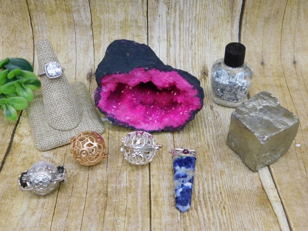 MIXED LOT ROCK STONE LAPIDARY SPECIMEN: MIXED LOT ROCK STONE LAPIDARY SPECIMEN