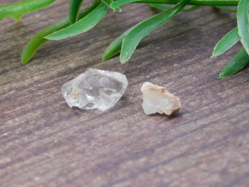 HERKIMER DIAMOND ROCK STONE LAPIDARY SPECIMEN: HERKIMER DIAMOND ROCK STONE LAPIDARY SPECIMEN