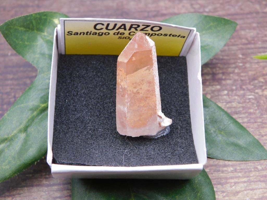 QUARTZ ROCK STONE LAPIDARY SPECIMEN (1 of 2)