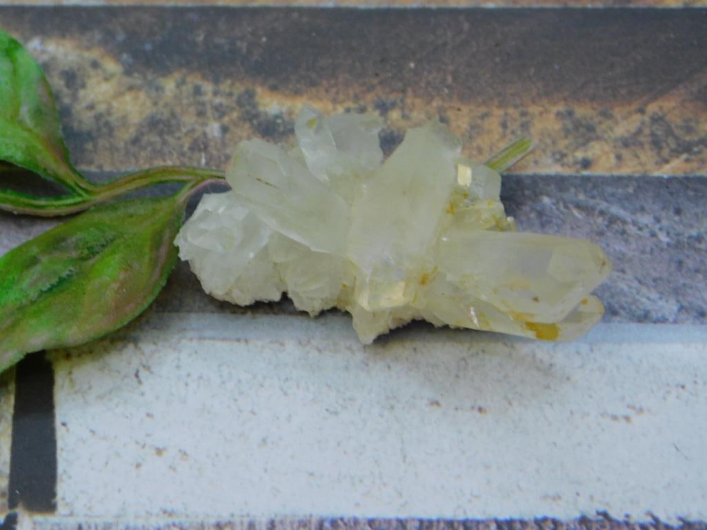 QUARTZ ROCK STONE LAPIDARY SPECIMEN: QUARTZ ROCK STONE LAPIDARY SPECIMEN