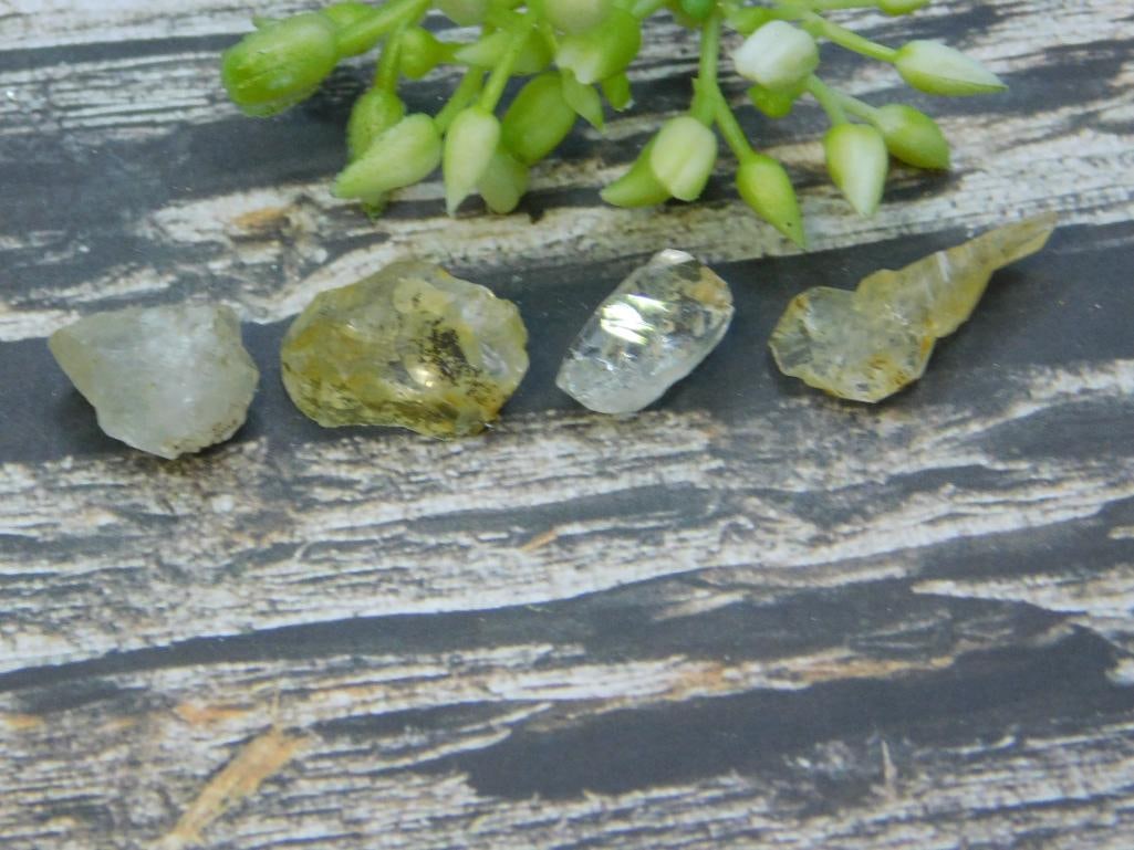 HERKIMER DIAMOND ROCK STONE LAPIDARY SPECIMEN: HERKIMER DIAMOND ROCK STONE LAPIDARY SPECIMEN